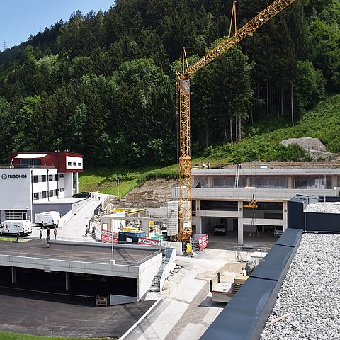 Foto des Gewerbegebiets und der Baustelle