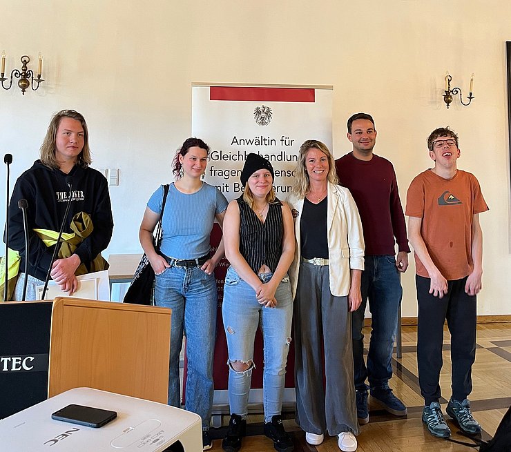 Gruppenbild mit 6 Personen