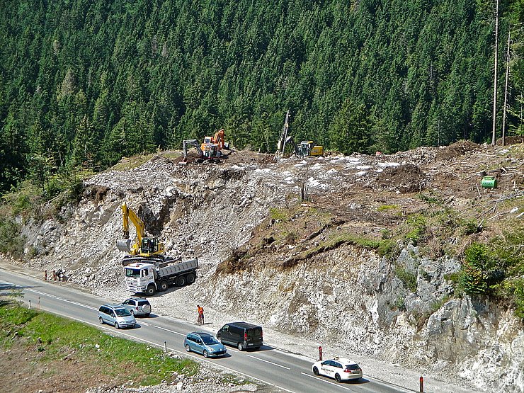 Sprengschutt abtransportieren