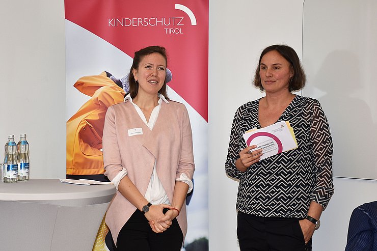 Hartl und Lasser vom Kinderschutzzentrum Reutte