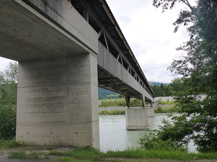 Der Innsteg wird entweder grundlegend saniert oder neu errichtet. 