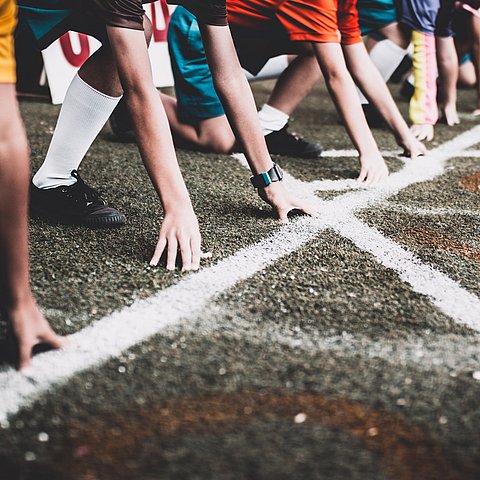 Students,Boy,Get,Set,To,Leaving,The,Starting,For,Running