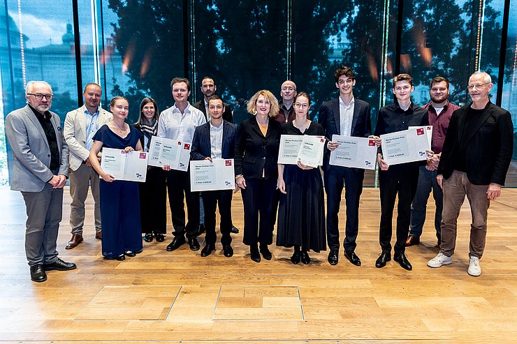 © Land Tirol/Sophie Kary Gruppenfoto der Preisträger