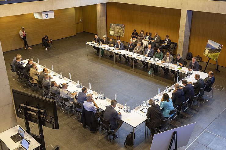 © Land Tirol/Die Fotografen "Forstgipfel" im Innsbrucker Landhaus