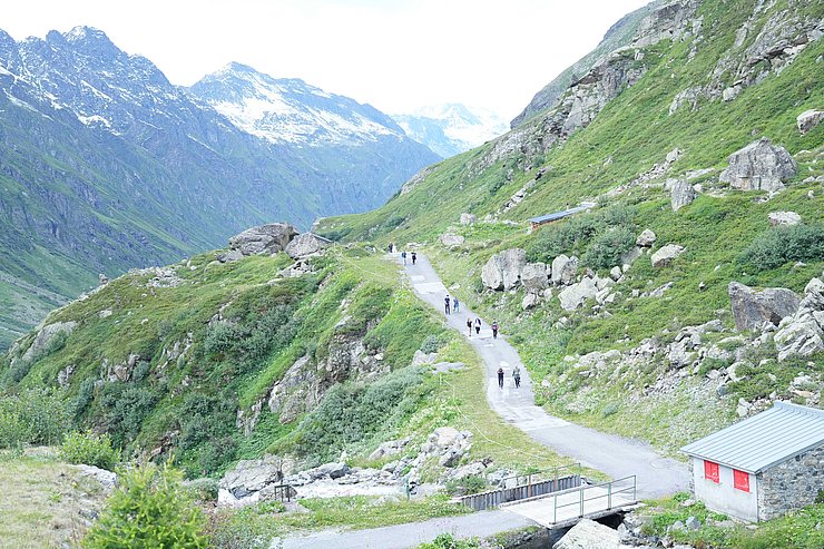 Wanderweg mit Jugendlichen