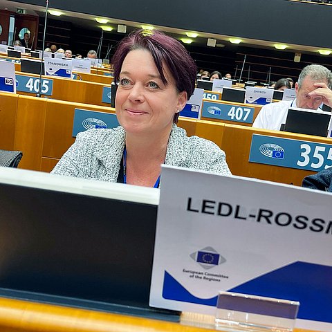 Landtagspräsidentin Sonja Ledl-Rossmann vertrat Tirol bei der 163. Plenarsitzung des AdR.