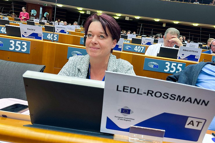 Landtagspräsidentin Sonja Ledl-Rossmann vertrat Tirol bei der 163. Plenarsitzung des AdR.