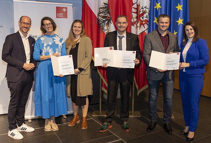 Die Top-3-Platzierten der Kategorie "Privates Wirtschaftsunternehmen mit 21 bis 100 MitarbeiterInnen".