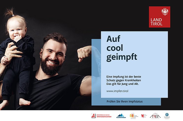 © Land Tirol/Shutterstock Mann mit Kleinkind auf dem Arm