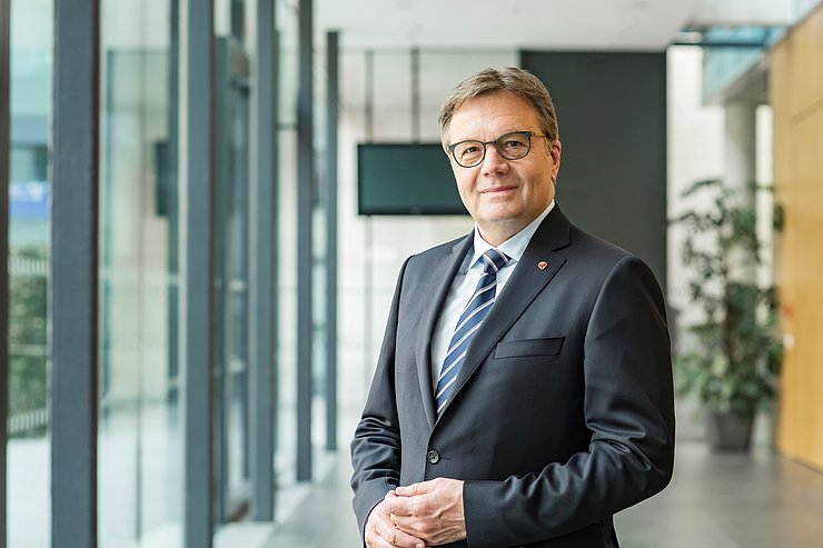 LH Platter ruft zur Teilnahme am Arge Alp-Preis auf.