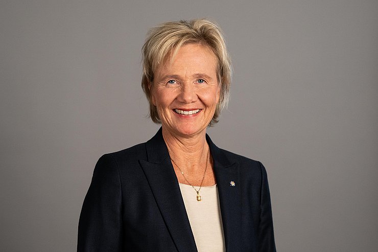 © Tiroler Landtag/Christanell DIin Evelyn Achhorner (FPÖ)