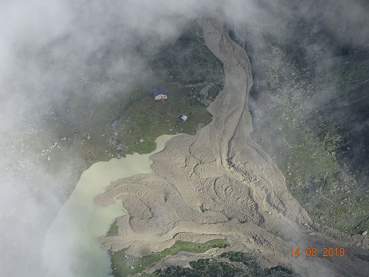 © Land Tirol/Fachbereich Landesgeologie Muren führten zu einem Aufstau des Radurschlbaches