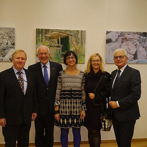 Arne Gericke MEP, Tiroler Landtagspräsident Herwig van Staa, Künstlerin Milena Meller, Direktorin des Österreichischen Kulurforums Marina Chrystoph, Heinz K. Becker MEP