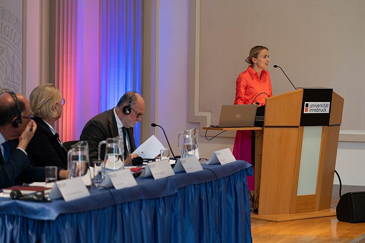 MMag.a Dr.in Monika Aichholzer-Wurzer