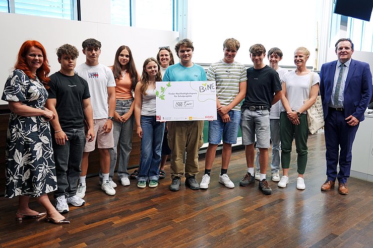 © Land Tirol/Neuner Beim internationalen Projekt „EcoHarmony – Zero Waste Living“ bewies die Polytechnische Schule Schwaz ein Gespür für grenzüberschreitende Nachhaltigkeit – und wurde mit dem BiNE-Nachhaltigkeitspreis belohnt.