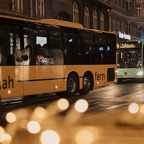 VVT Bus bei Nacht