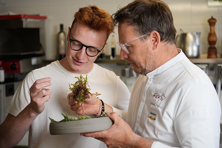 © Euregio Halten Gericht in den Händen