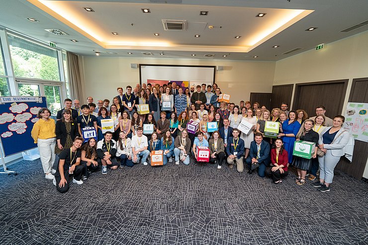 Gruppenbild der Teilnehmer*innen