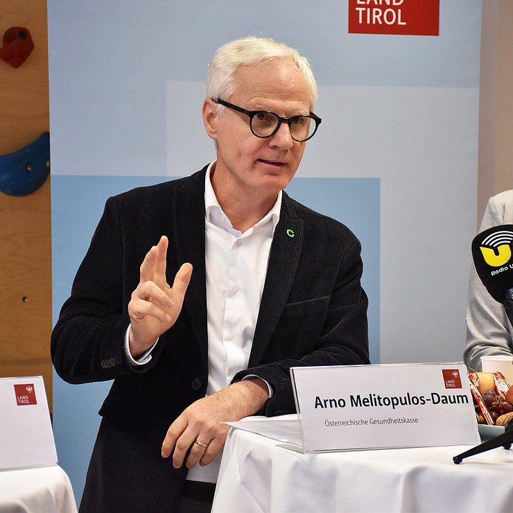 Bereichsleiter Melitopulos beim Sprechen