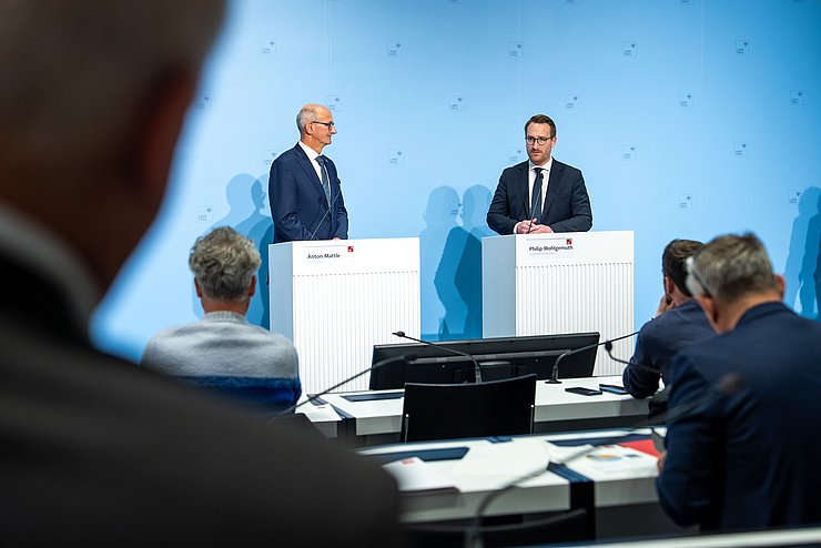 Mattle und Wohlgemuth bei PK 