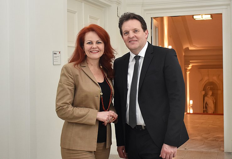 © Land Tirol/Huldschiner Gruppenfoto