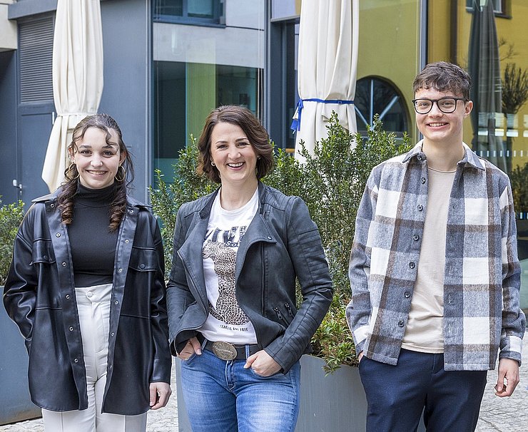 © Land Tirol/Sedlak Jugendlandesrätin Astrid Mair: „Viele junge Tirolerinnen und Tiroler beschäftigen sich in ihrer Freizeit ehrenamtlich mit Kindern und Jugendlichen."