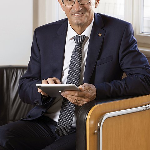 Portraitbild LR Anton Mattle