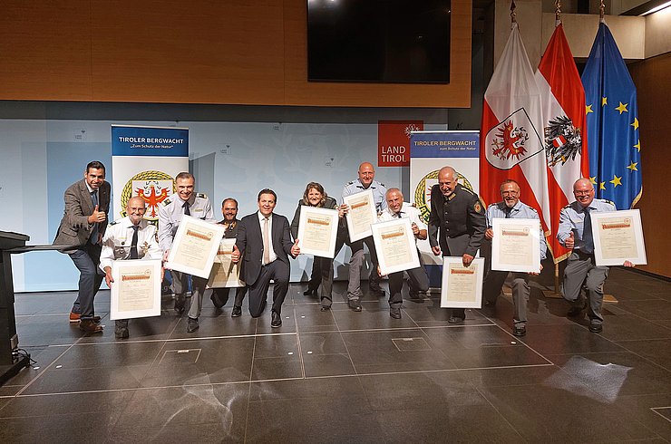 Alle Geehrten mit Urkunde