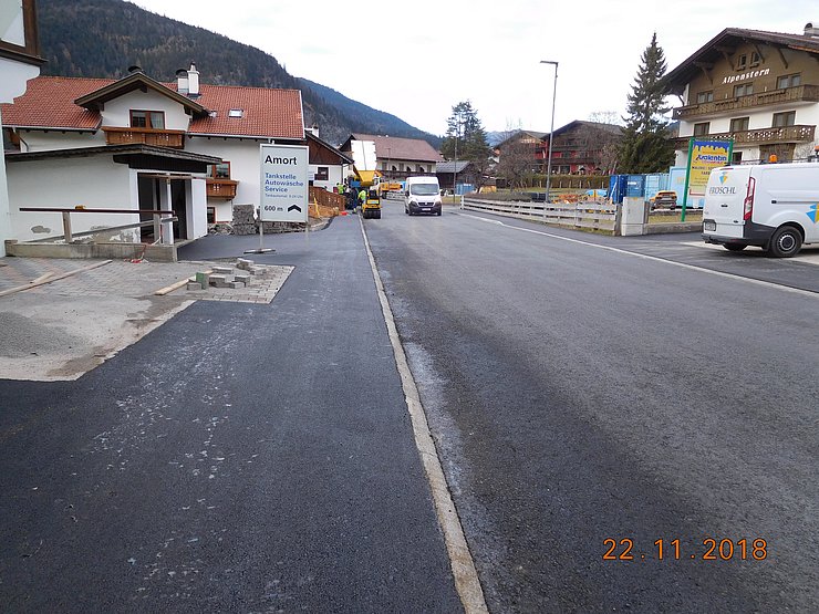 © Land Tirol/Somweber Bauabschnitt 3 Fertige Asphalttragschichten Blickrichtung Norden