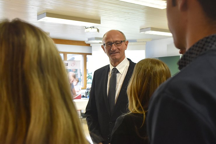 LH Mattle mit SchülerInnen der HTL Reutte