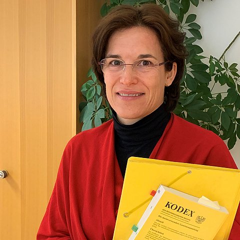 Maria Luise Berger ist seit 1. April 2016 Tiroler Landesvolksanwältin und wird dieses Amt noch bis Ende März 2022 ausüben.