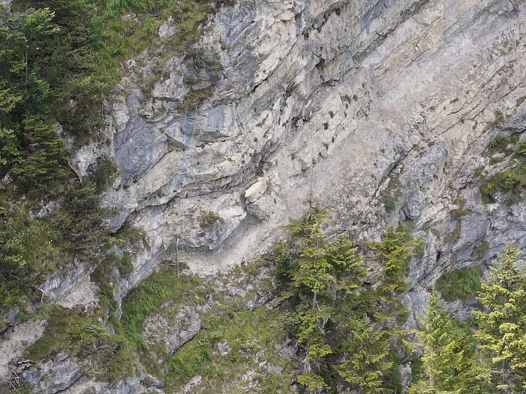 © Land Tirol Drohnenfoto einer Felswand