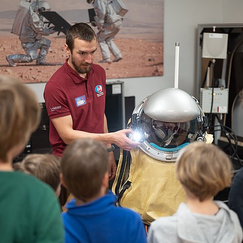 Tiroler NachwuchsforscherInnen beim ÖWF in Innsbruck