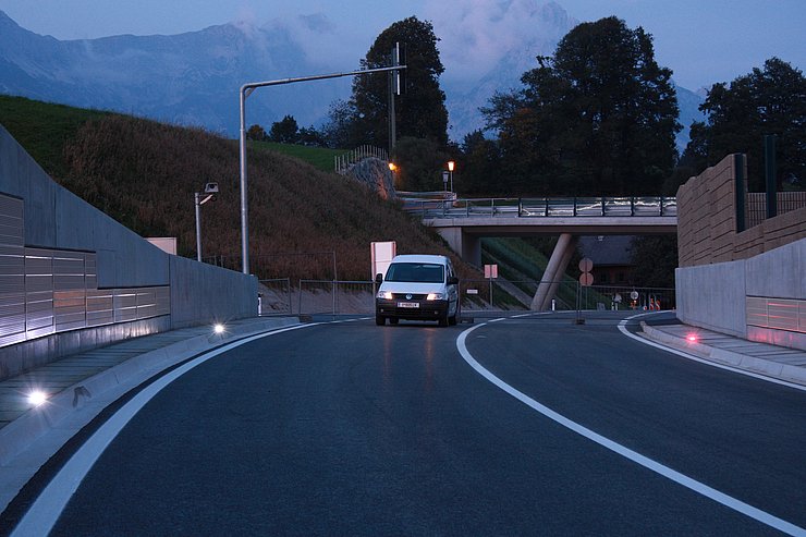 © Land Tirol LED Leiteinrichtung Unterflur