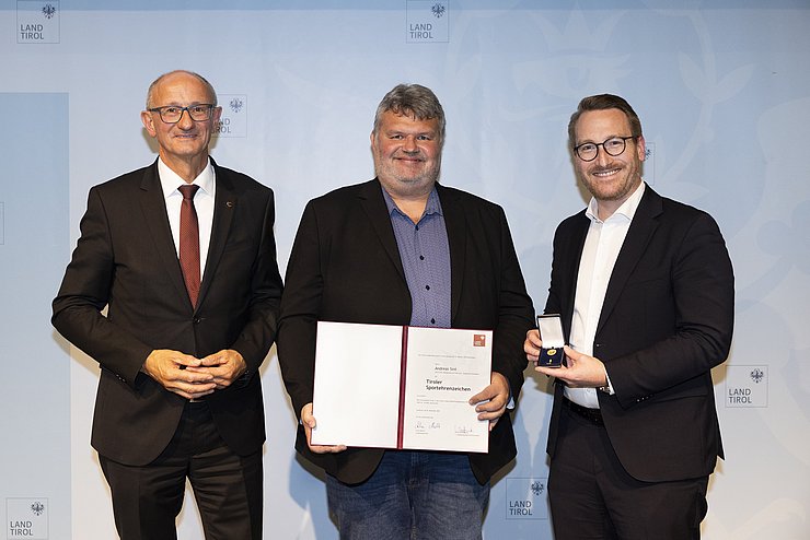 v.l.n.r.: LH Anton Mattle, Andreas Sint, 1.LH-Stv. Philip Wohlgemuth