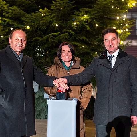 Außerferner Christbaum erleuchtet heuer den Landhausplatz