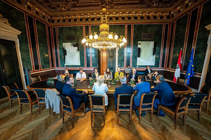 Die Mitglieder des Obleuterates trafen sich anschließend mit den VerkehrssprecherInnen der Nationalratsklubs.