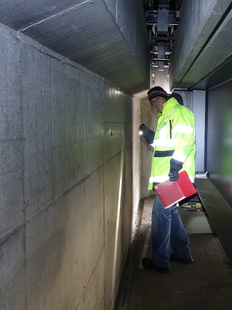 © Land Tirol Brückenprüfung