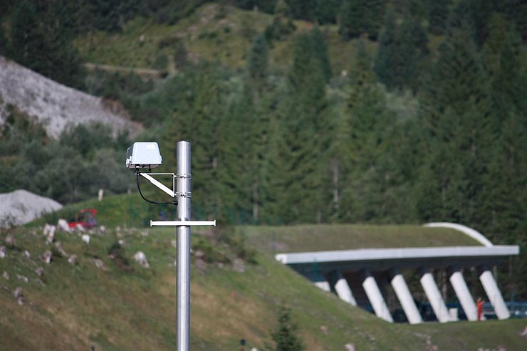 © Land Tirol AJ Leuchtdichtekamera