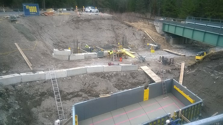 © Land Tirol/Hanny Schalungs- und Bewehrungsarbeiten Fundierung