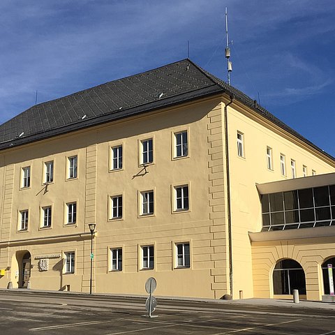 Gebäude Bezirkshauptmannschaft Imst