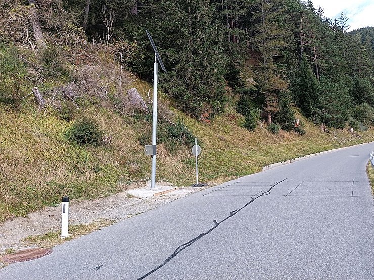 © Land Tirol Kleine graue Box an einer Säule