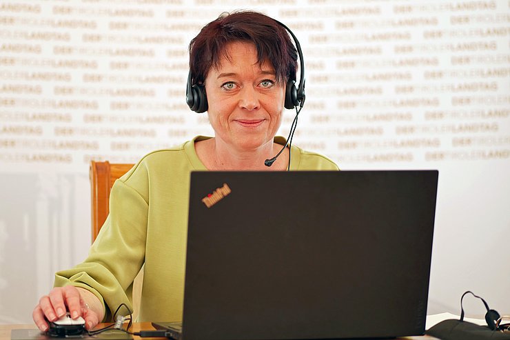 LTPin Sonja Ledl-Rossmann führt aktuell den Vorsitz des Dreier-Landtages und lud heute zum präsidialen Abstimmungsgespräch.