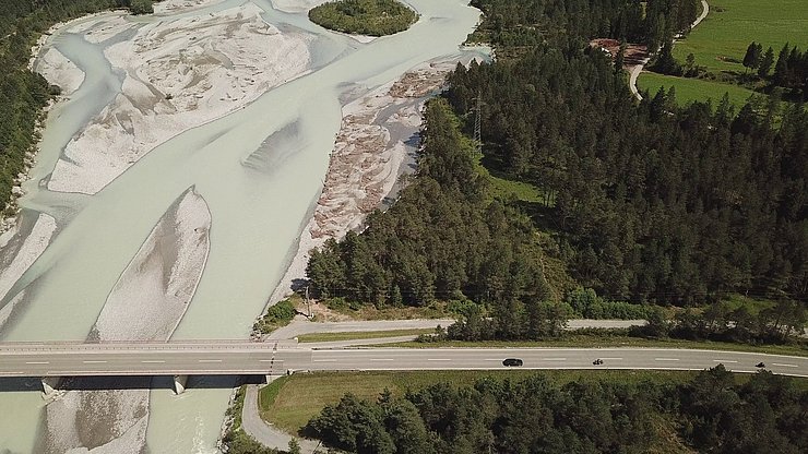© Lan Tirol/Reiter Uferanriß unterhalb der Johannesbrücke in Forchach