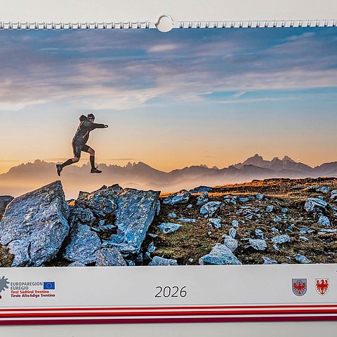 Das Titelbild des Euregio-Kalenders 2026.