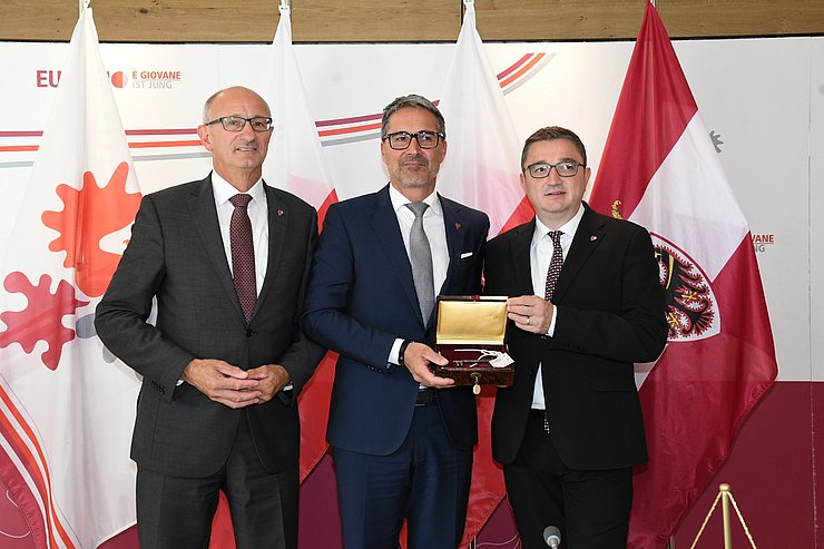 Gruppenfoto der Landeshauptleute der Euregio-Länder.