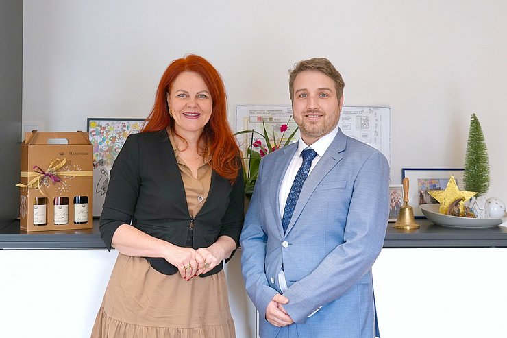 LRin Hagele empfing Armin Krösbacher, der mit 2026 zum neuen Ärztlichen Leiter Rettungsdienst (ÄLRD) bestellt wird, im Landhaus.