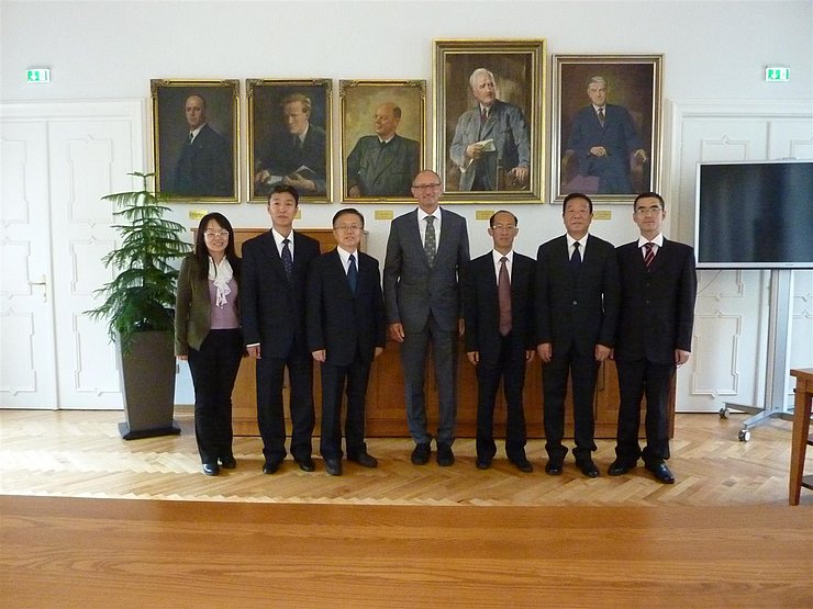 © Landtagsdirektion v.l. Landtagsvizepräsident Mattle und die Delegation aus Hebei