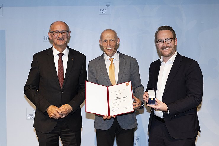 v.l.n.r.: LH Anton Mattle, Alois Egger, 1.LH-Stv. Philip Wohlgemuth