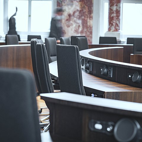 Die Dezember-Sitzung findet im Plenarsaal des Alten Landhauses statt.